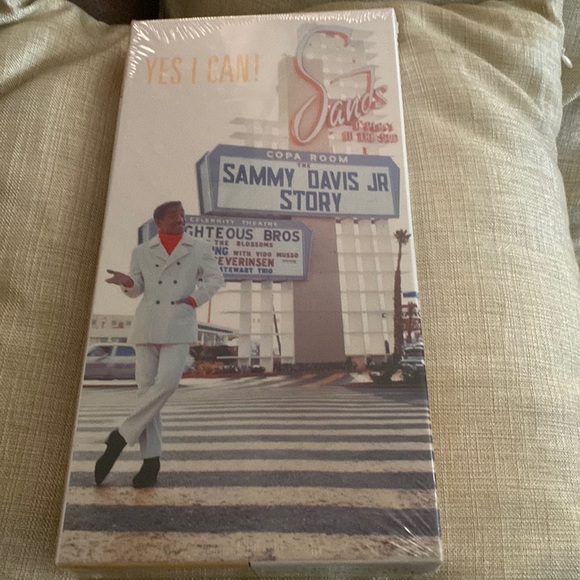 Sammy Davis, Jr “YES I CAN!” Box set - Picture 1 of 6